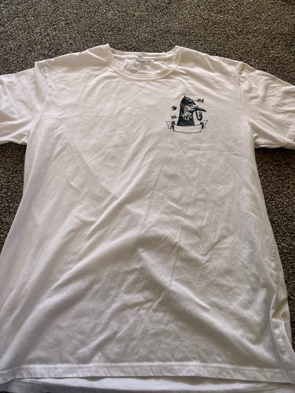 Chicyea White Short-Sleeve Graphic Crew Tee “Lost at Sea” design